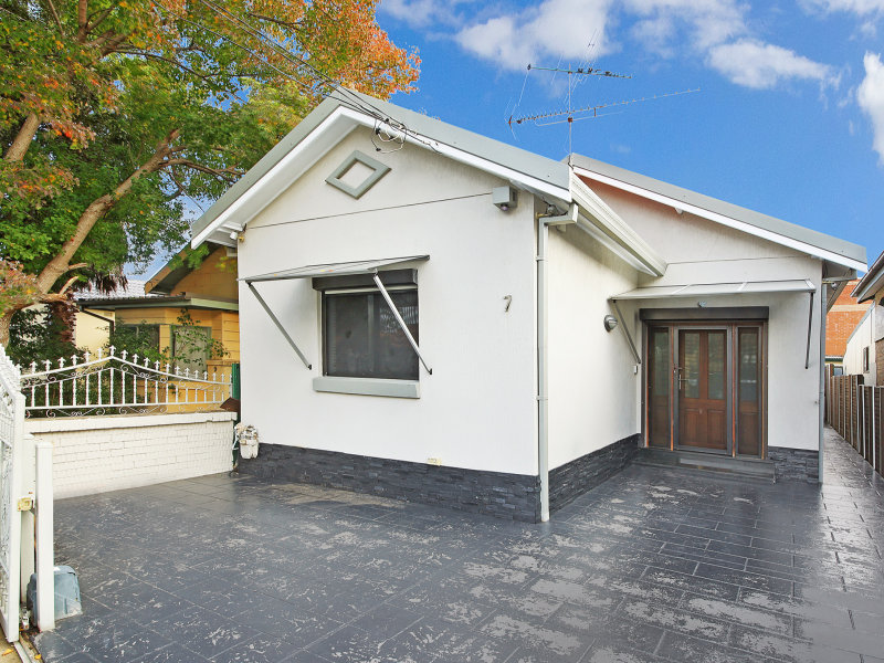 7 Central Avenue, Marrickville, NSW 2204