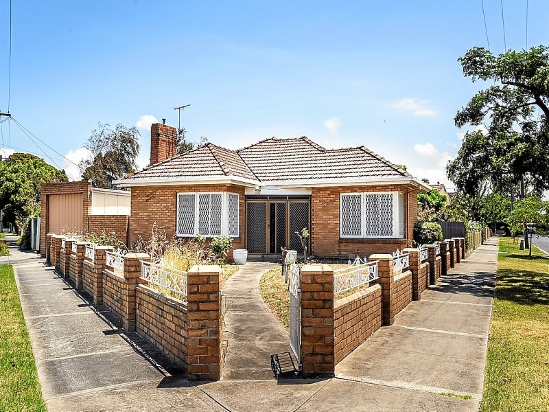 810 Paine Street, Newport, Vic 3015 Property Details
