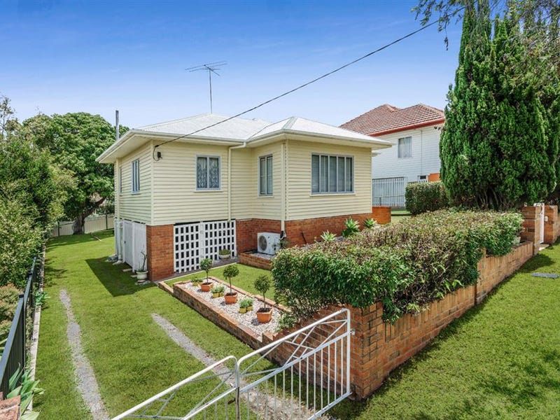 23 Iveagh Avenue, Holland Park West, QLD 4121