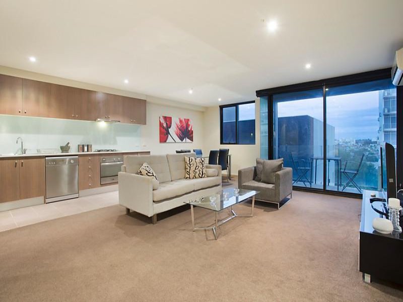 808/83 Queens Road, Melbourne, Vic 3004 Property Details