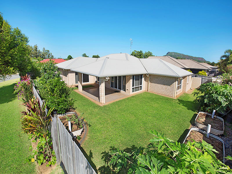 7 Sugar Coast Drive, Glass House Mountains, QLD 4518
