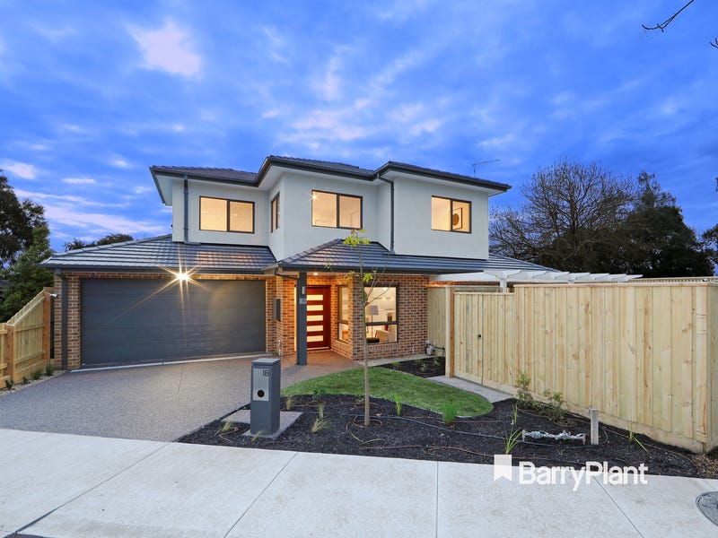 1B Johnson Drive, Ferntree Gully, VIC 3156