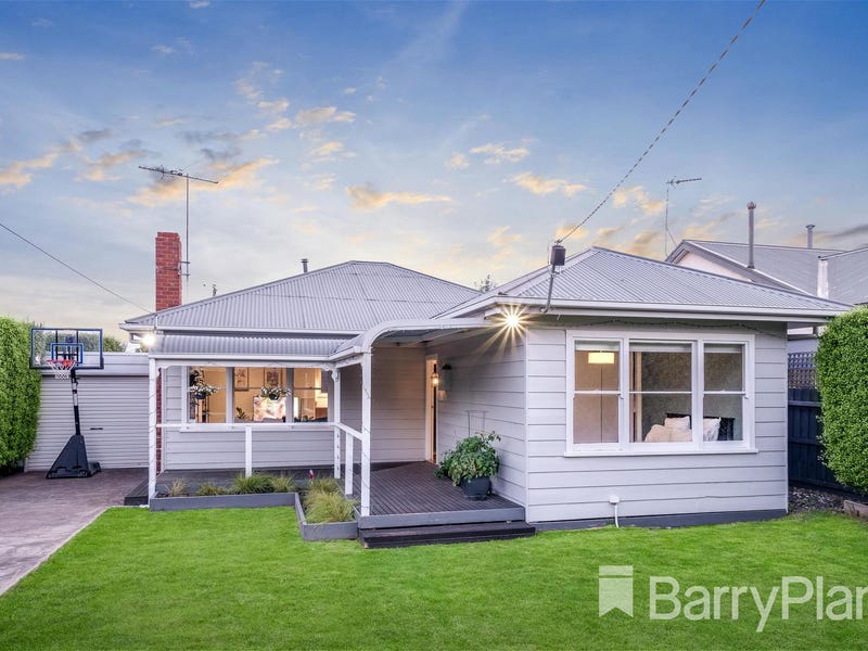 23 Queen Street Belmont Vic 3216 Realestate Com Au