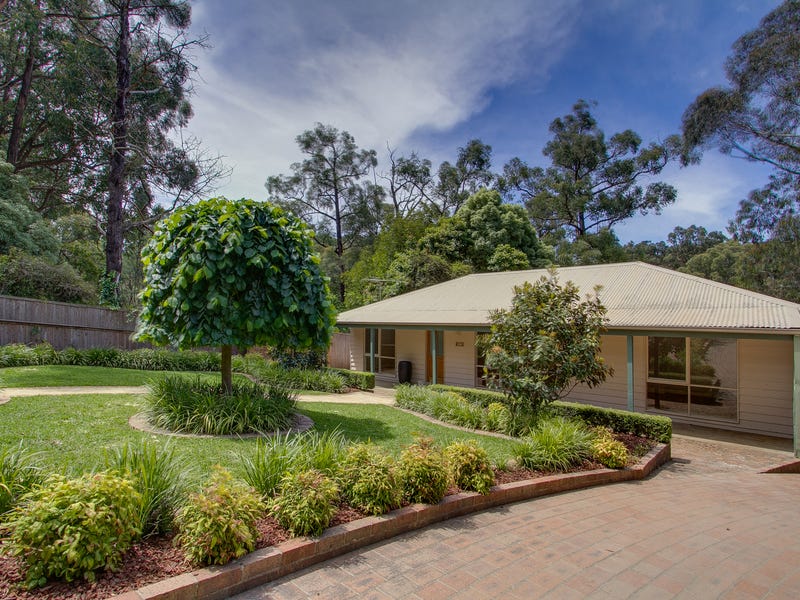 27 First Avenue, Cockatoo, Vic 3781 Property Details