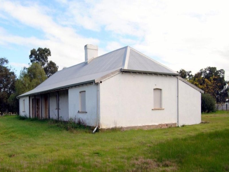 10 Gingin Brook Road, Gingin, WA 6503 Property Details