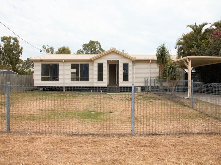 46 Brock Cres, Dysart, QLD 4745