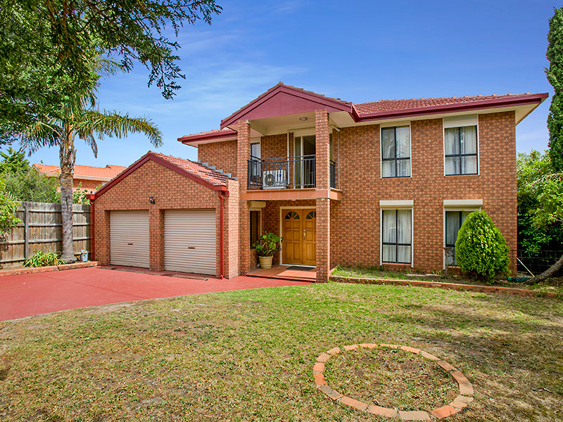 35 Burrowye Cres, Keilor, VIC 3036 - realestate.com.au