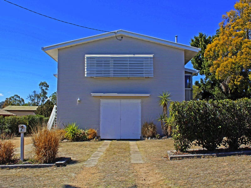 4 Douglas Street, Warwick, QLD 4370