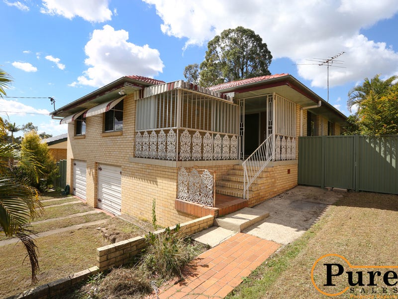17 Chaplin Street, Stafford Heights, QLD 4053