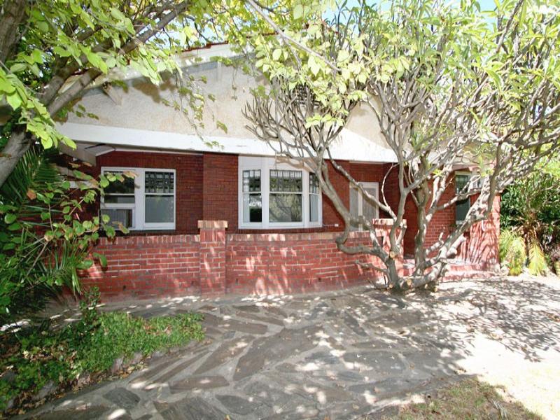 40 Broadway, Glenelg South, SA 5045