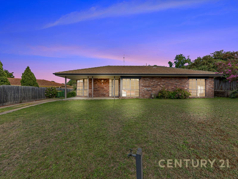 4 Dalmor Court, Pakenham, Vic 3810 Property Details