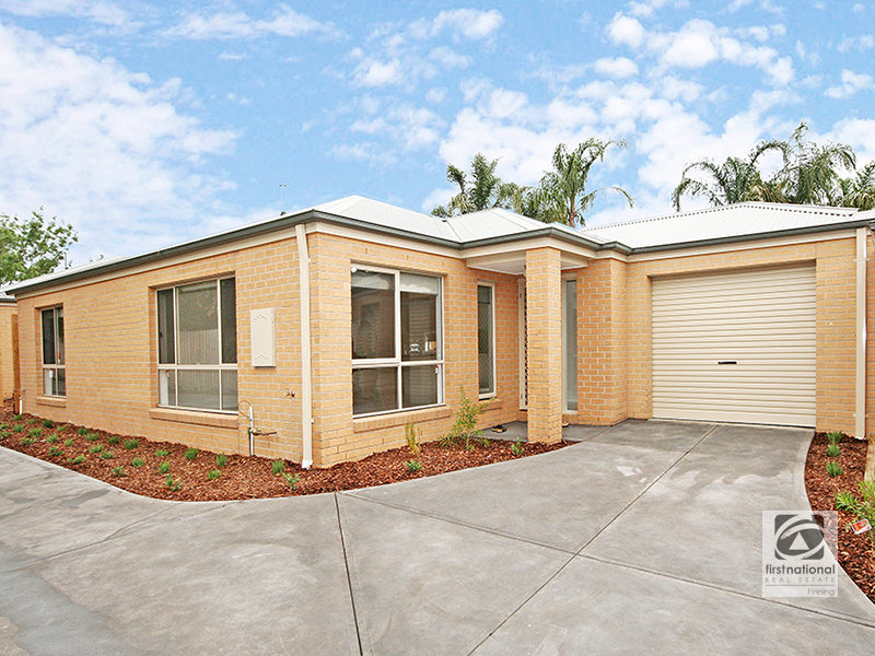 2/51 Stawell Street, Cranbourne, Vic 3977 Property Details