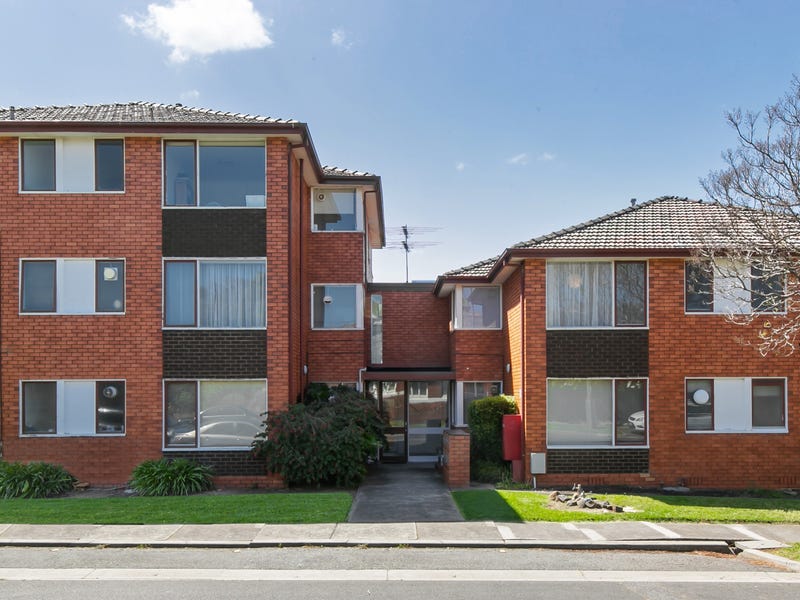 8/23 Brewster Street, Essendon, Vic 3040 Property Details