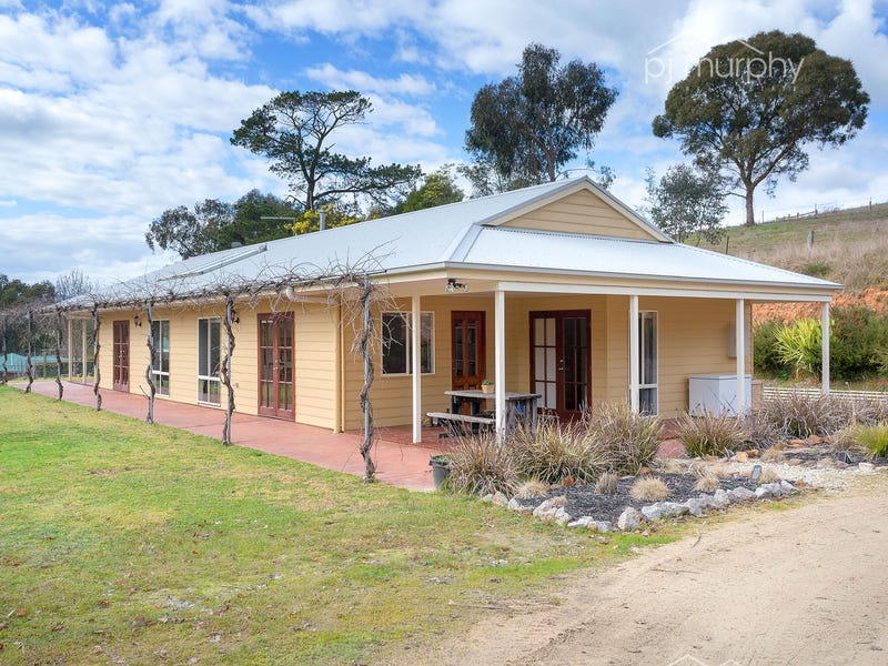 2 Stebbings Lane, Yackandandah, Vic 3749 Property Details