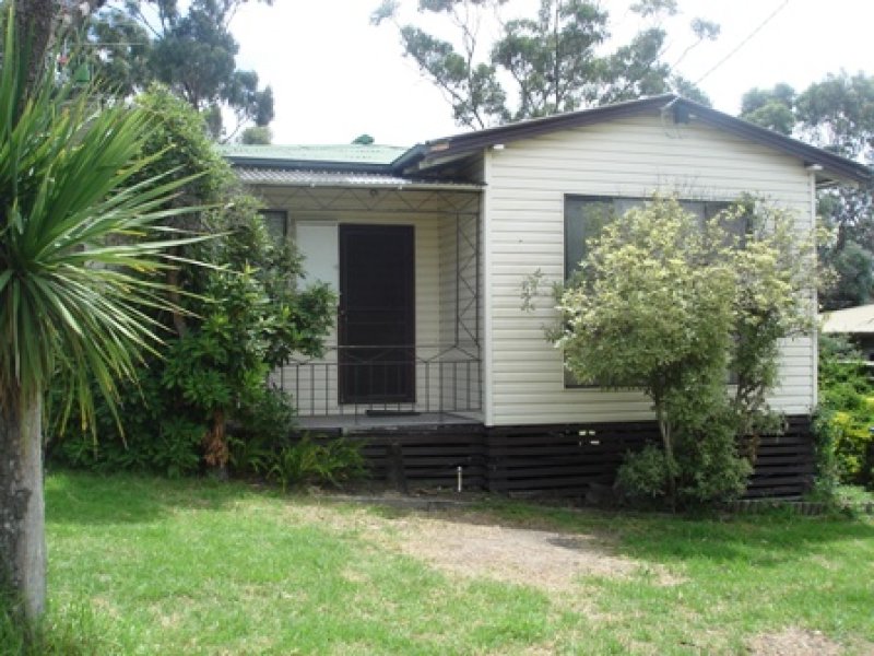 6 Chisholm Cres, Seymour, VIC 3660