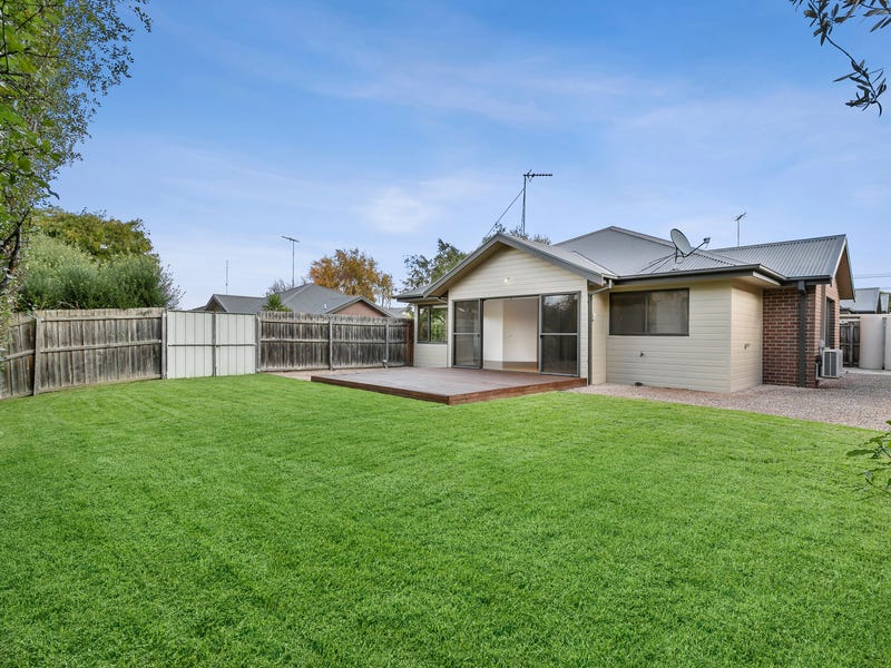 3/52 Torquay Road, Belmont, Vic 3216 Property Details