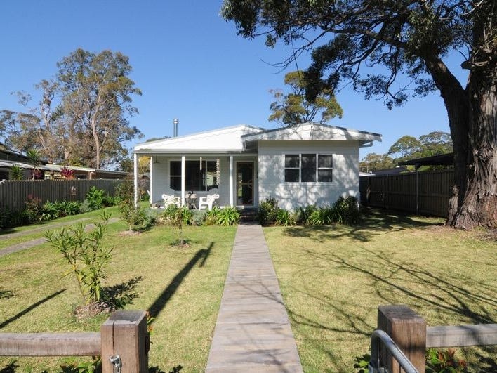 8 Keppel Street, Huskisson, NSW 2540