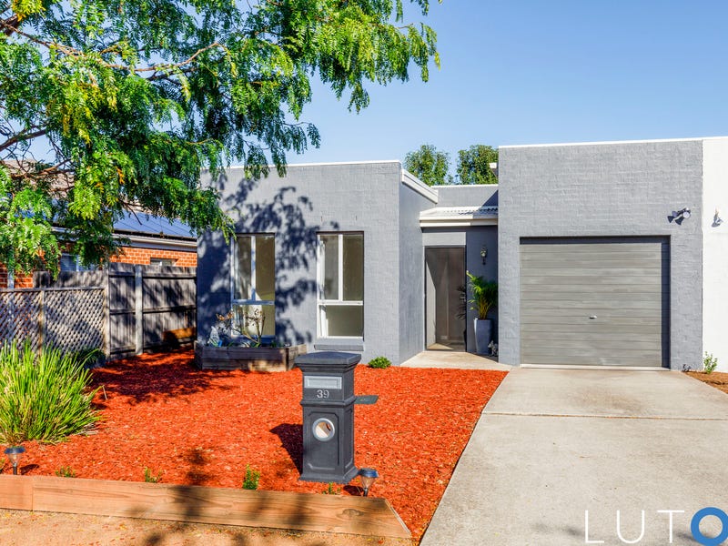 39 Bryan Hudson Street, MacGregor, ACT 2615 Property Details