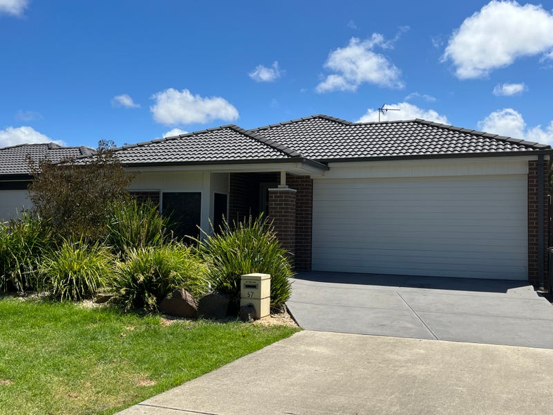 57 Carter Road, Armstrong Creek, VIC 3217