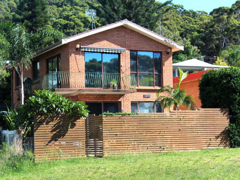 2/12 Marine Drive, Fingal Bay, NSW 2315