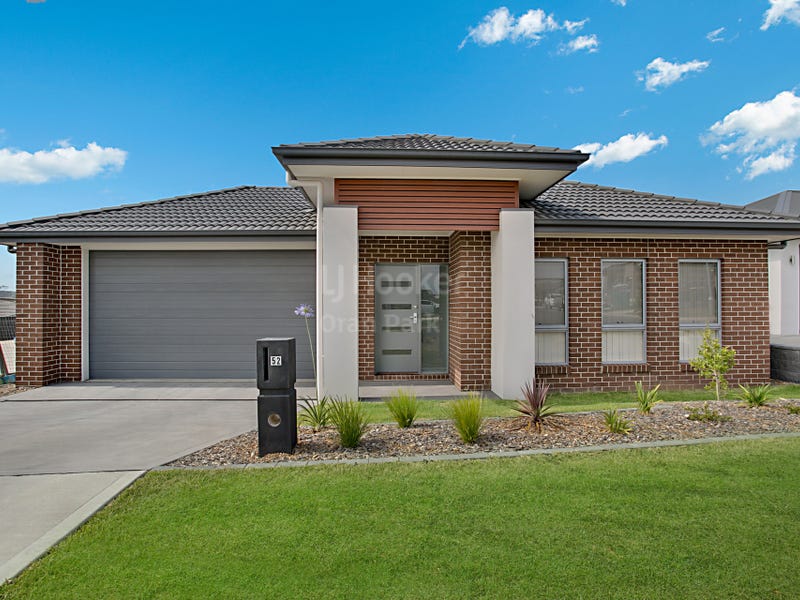 52 Radisich Loop, Oran Park, NSW 2570