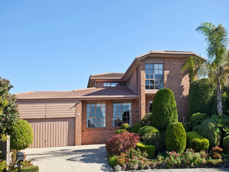 6 Moonstone Court, Wheelers Hill, VIC 3150