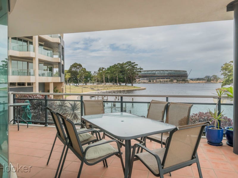 2/1 Henry Lawson Walk, East Perth, WA 6004