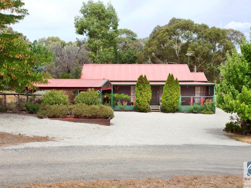 56 High Street, Barnawartha, Vic 3688 Property Details