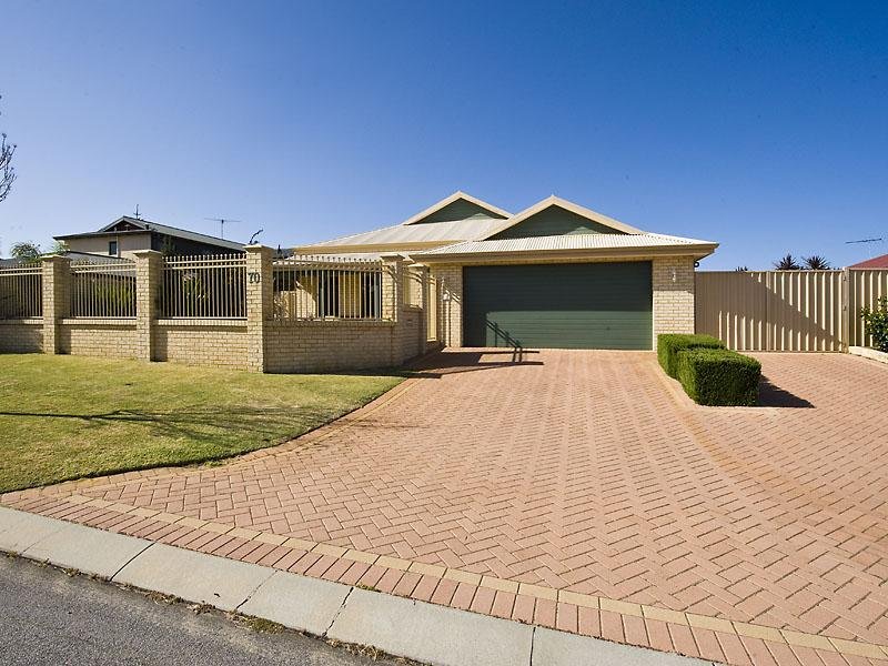 70 Kirkstall Drive, Hocking, WA 6065