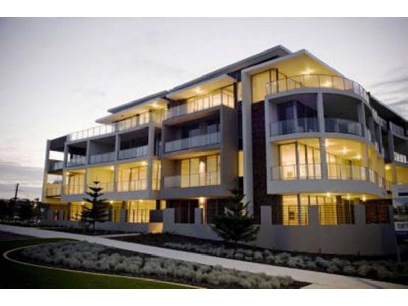 13/11 Halls Head Parade, Mandurah, WA 6210 Property Details