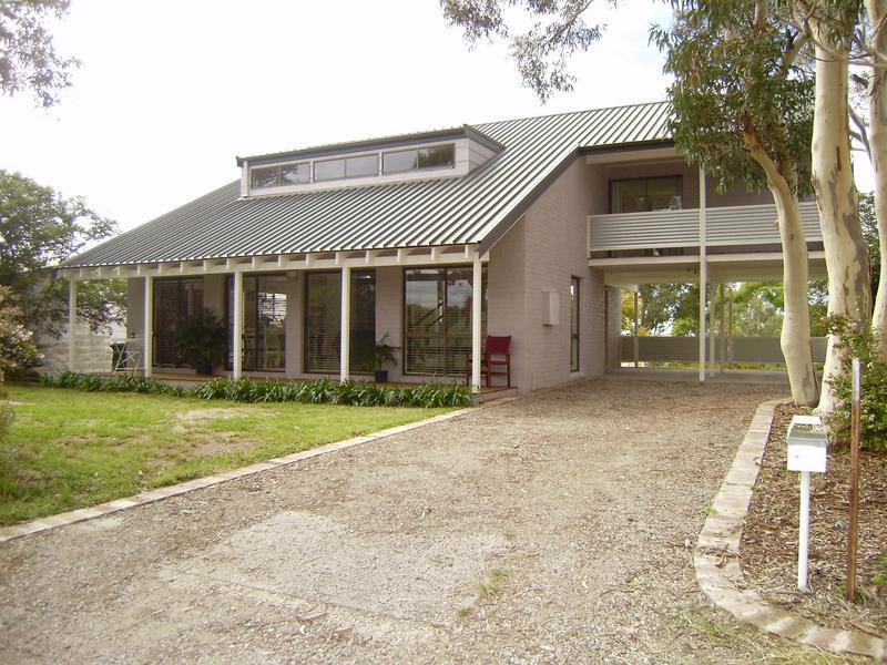 21 Ridge Street, Woodford, NSW 2778 Property Details