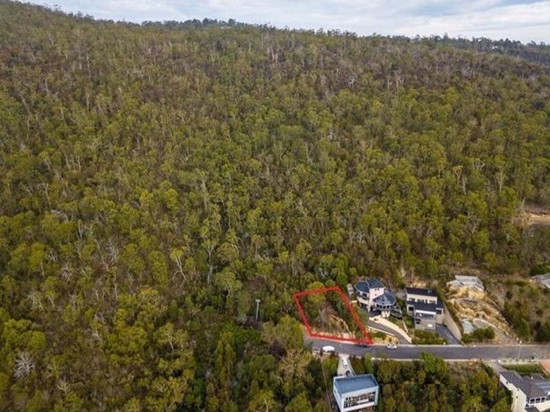 35 Enterprise Road, Sandy Bay, TAS 7005