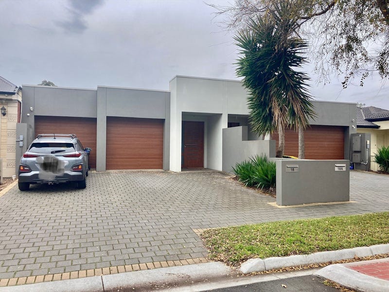 18 Lexington Road, Henley Beach South,