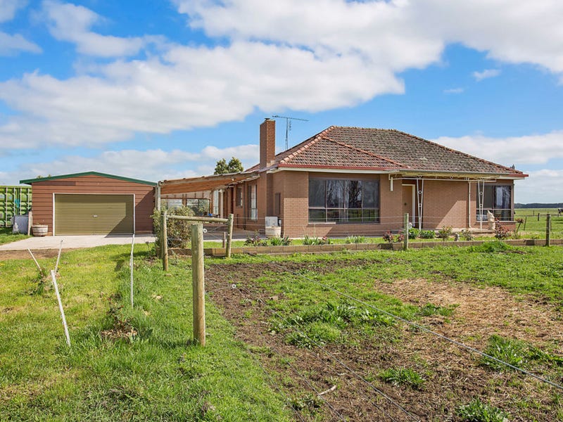 470 Cobden Warrnambool Road, Elingamite, Vic 3266 Property Details