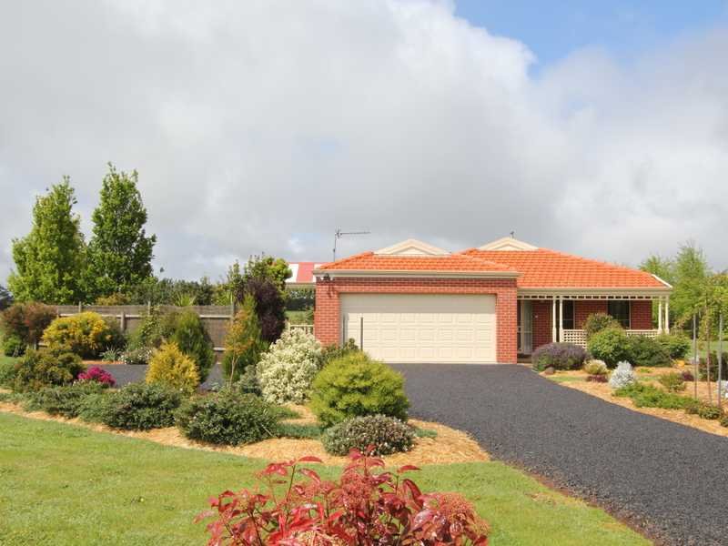 698 Bungaree Wallace Rd, Wallace, Vic 3352 Property Details