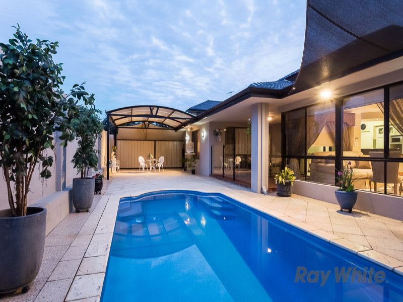 11 Noalimba Crescent, Bateman, WA 6150 Property Details