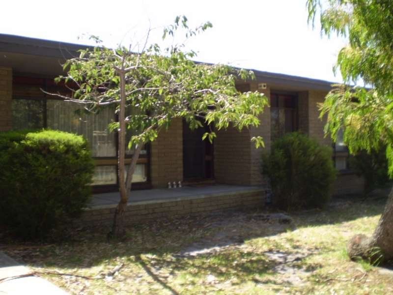 230 EASTBOURNE RD, Rosebud, Vic 3939 Property Details