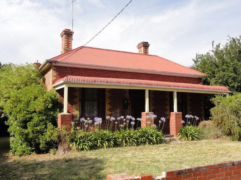 17 Jennings Street, Vic 3444 Property Details