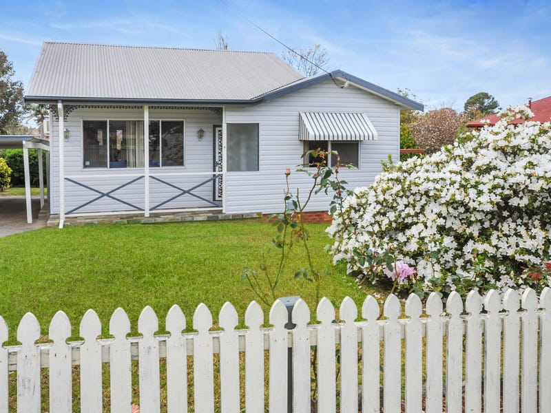 6 Elizabeth Avenue, Nowra, NSW 2541 Property Details