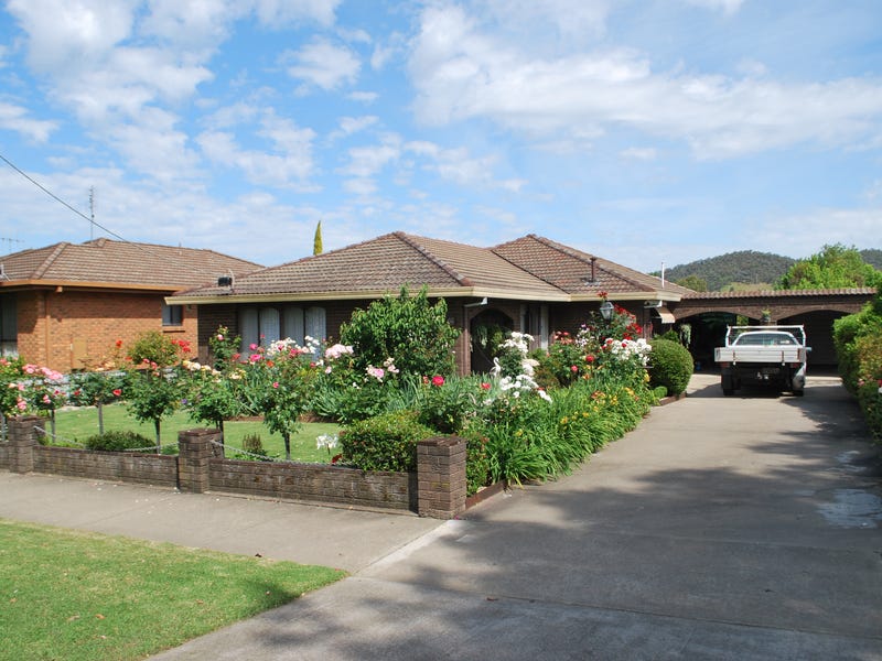 66 Prince Street, Myrtleford, Vic 3737 Property Details