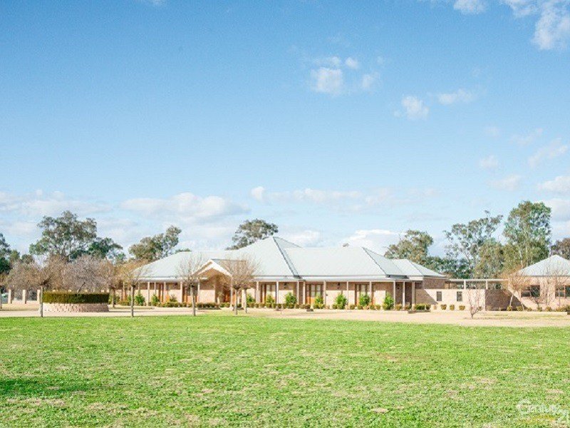 339 Nash Street, Parkes, NSW 2870 Property Details