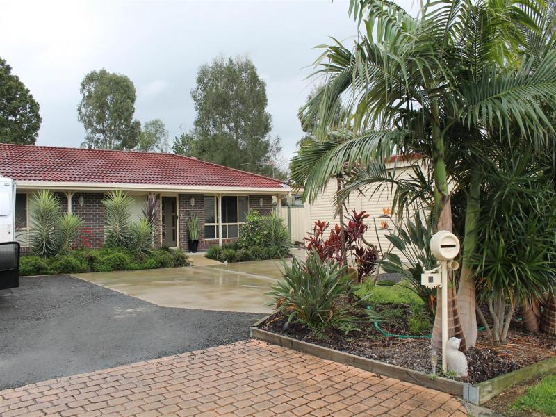 7 Sharp Lane, Walloon, Qld 4306 Property Details