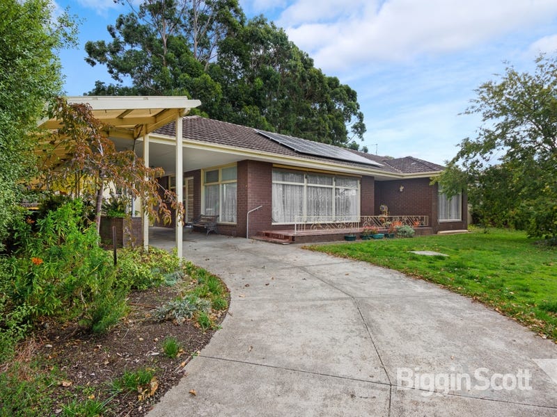 15 Victoria Street, Creswick, Vic 3363