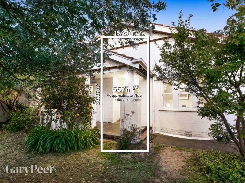 2 Oak Cres, Caulfield North, VIC 3161