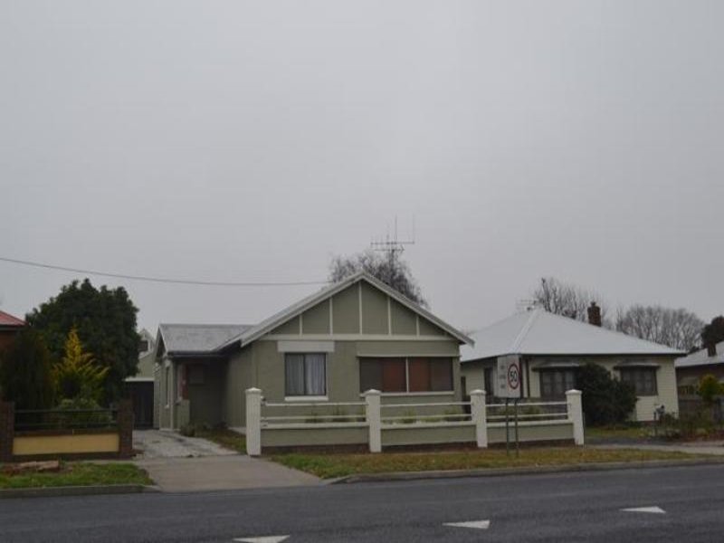31 Water St, Blayney, NSW 2799 Property Details