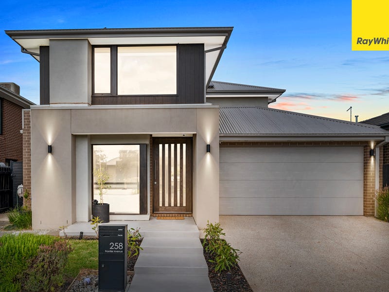 258 Frontier Avenue, Aintree, Vic 3336 Property Details