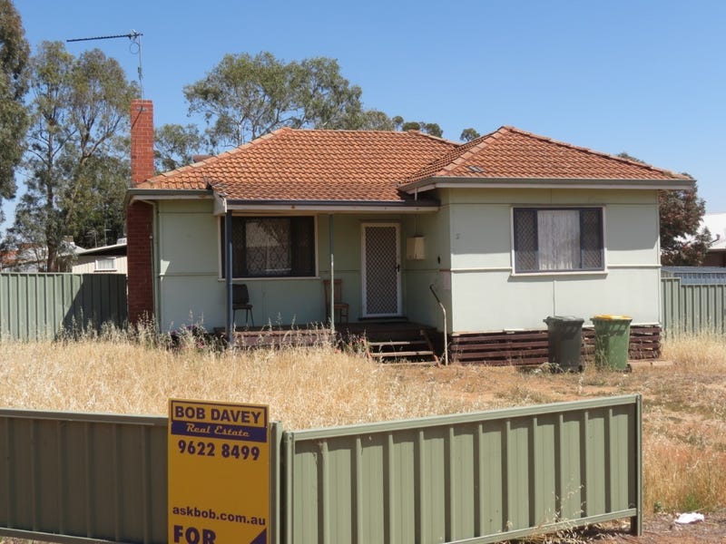 2 Shannon Street, Dalwallinu, WA 6609
