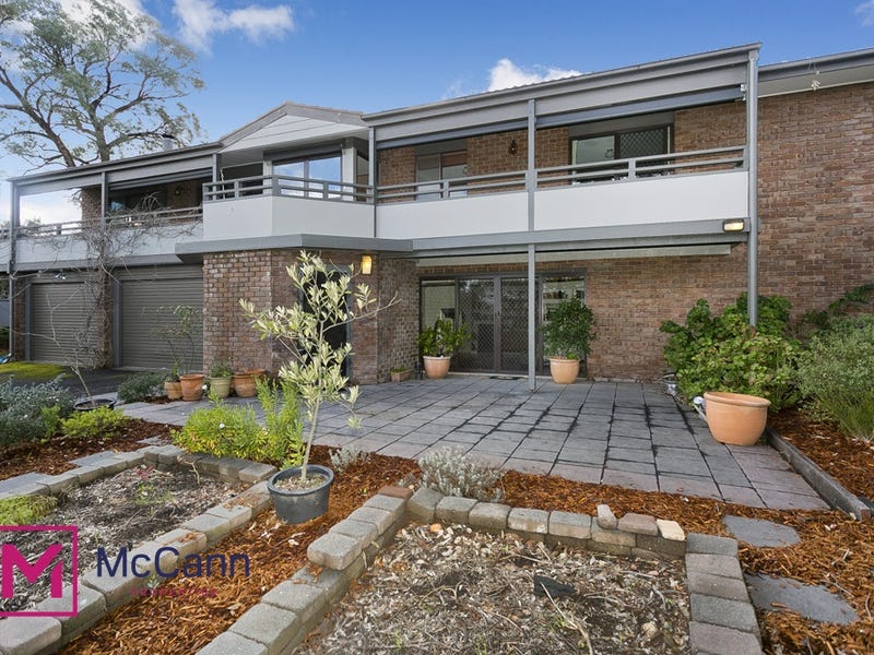 4 Simmie Place, Wanniassa, ACT 2903 Property Details