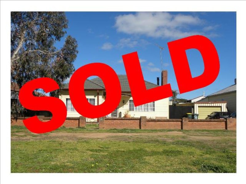 28 Grenfell Road, Cowra, NSW 2794