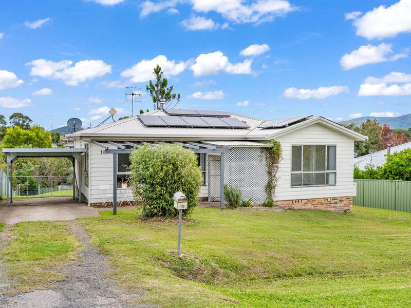 18 Saville Street, Stroud, NSW 2425
